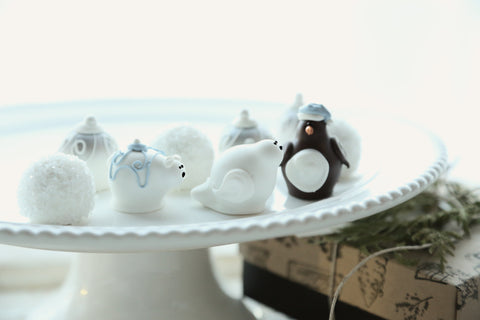 Cordial Cherries ~ 9-Piece Gift ~ Polar Animals