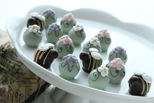 Chocolate Truffles ~ 16-Piece Gift ~ Bees & Flowers